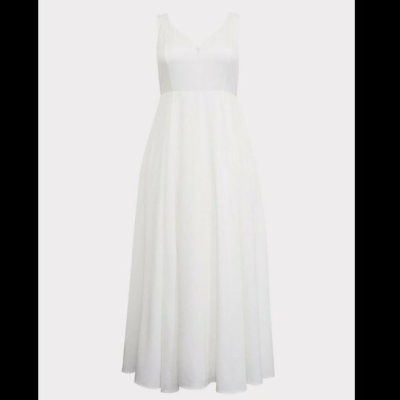 Torrid 16 Ivory Jacquard Sweetheart Wedding Gown - Picture 5 of 5